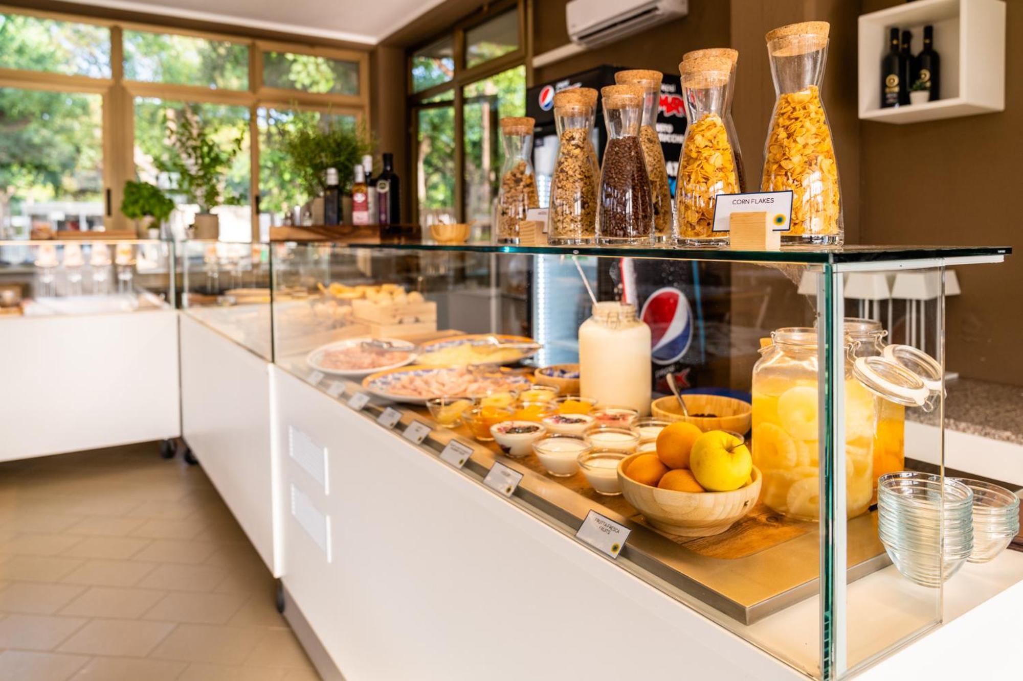 Hotel Club Del Sole Viareggio Family Collection Torre del Lago Puccini Zewnętrze zdjęcie